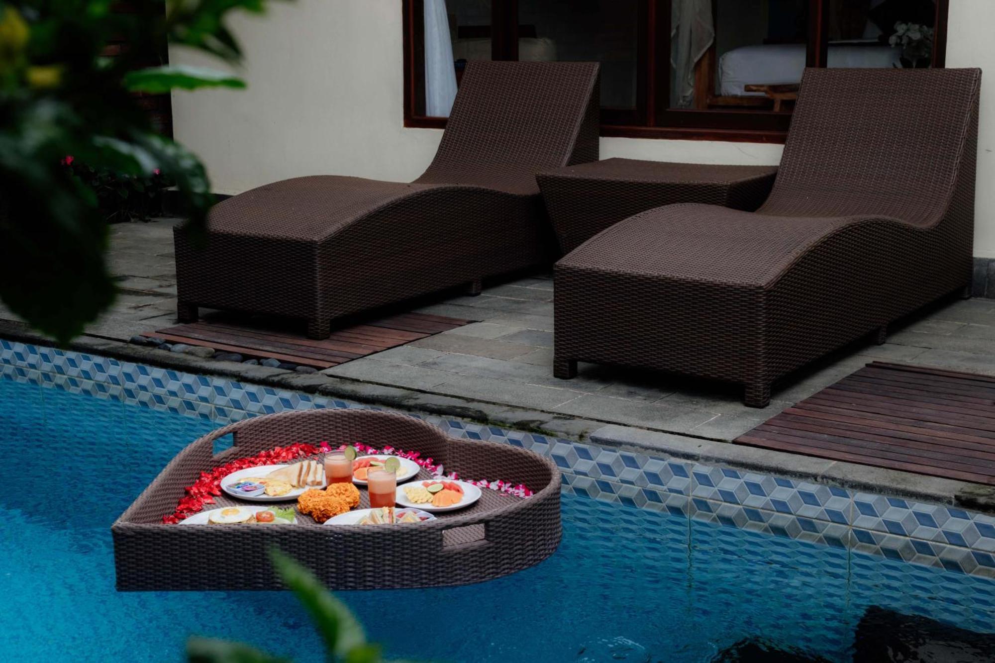 Ubud Mesari Private Pool Villa Экстерьер фото