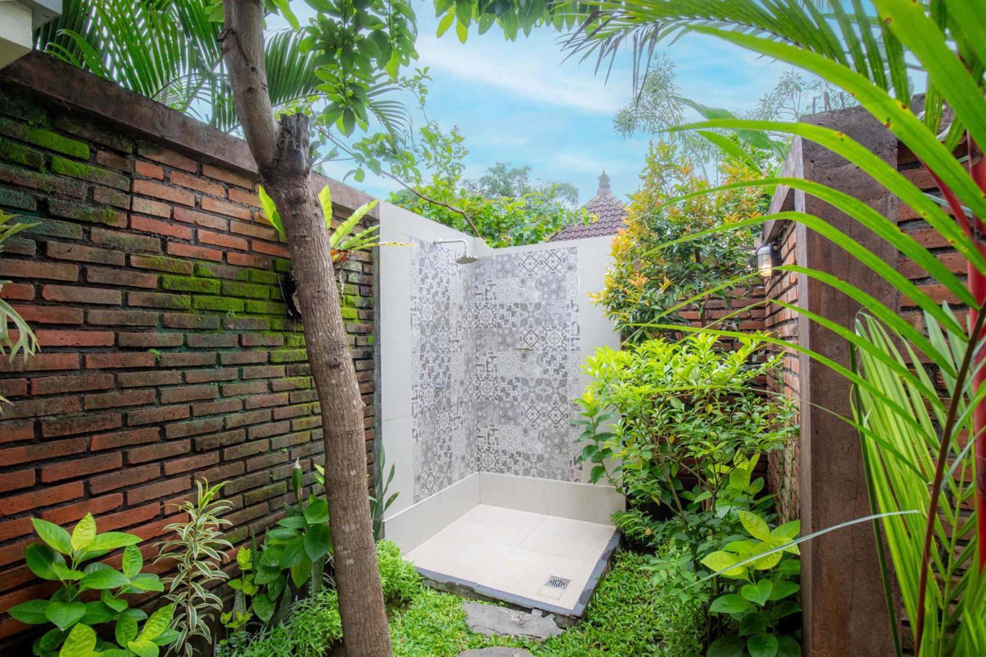 Ubud Mesari Private Pool Villa Экстерьер фото